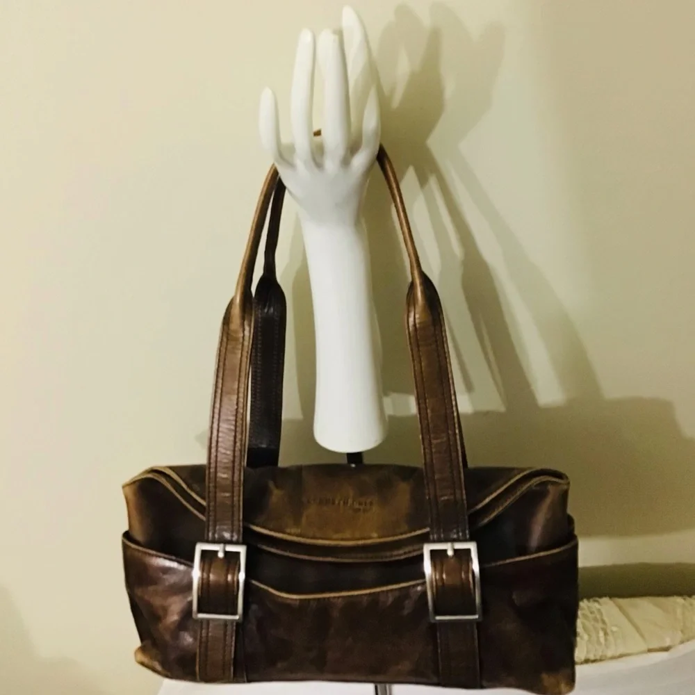 VINTAGE Kenneth Cole Baguette Satchel